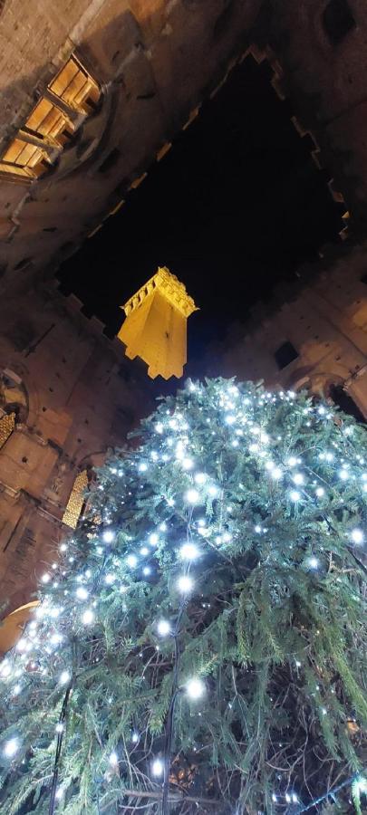 Cor Magis Kamullia - 200 Meters From The Historic Center And Close To The Train Station Siena Exterior photo